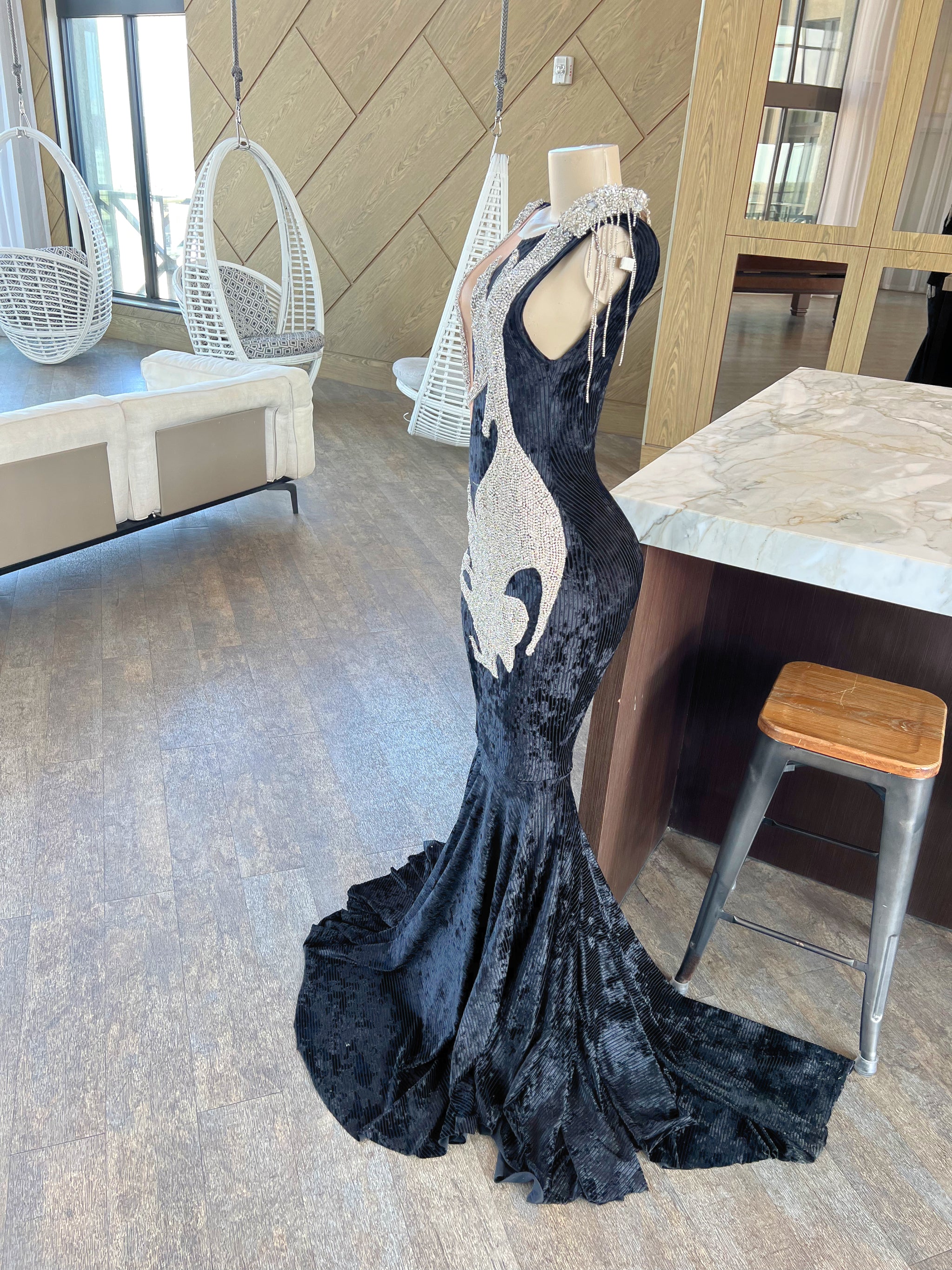 Prom Black Swan – Sharlene Banks Collection