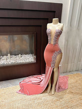 Load image into Gallery viewer, Blush Diamond Gown
